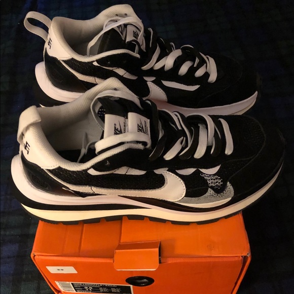 Sacai x Nike Vaporwaffle sz 9.5 - Picture 2 of 15